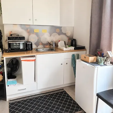 Apartment Guesthouse *